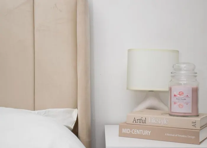 Apartment The Hideaway, 6mins To City, Parking, Wi-fi & Netflix